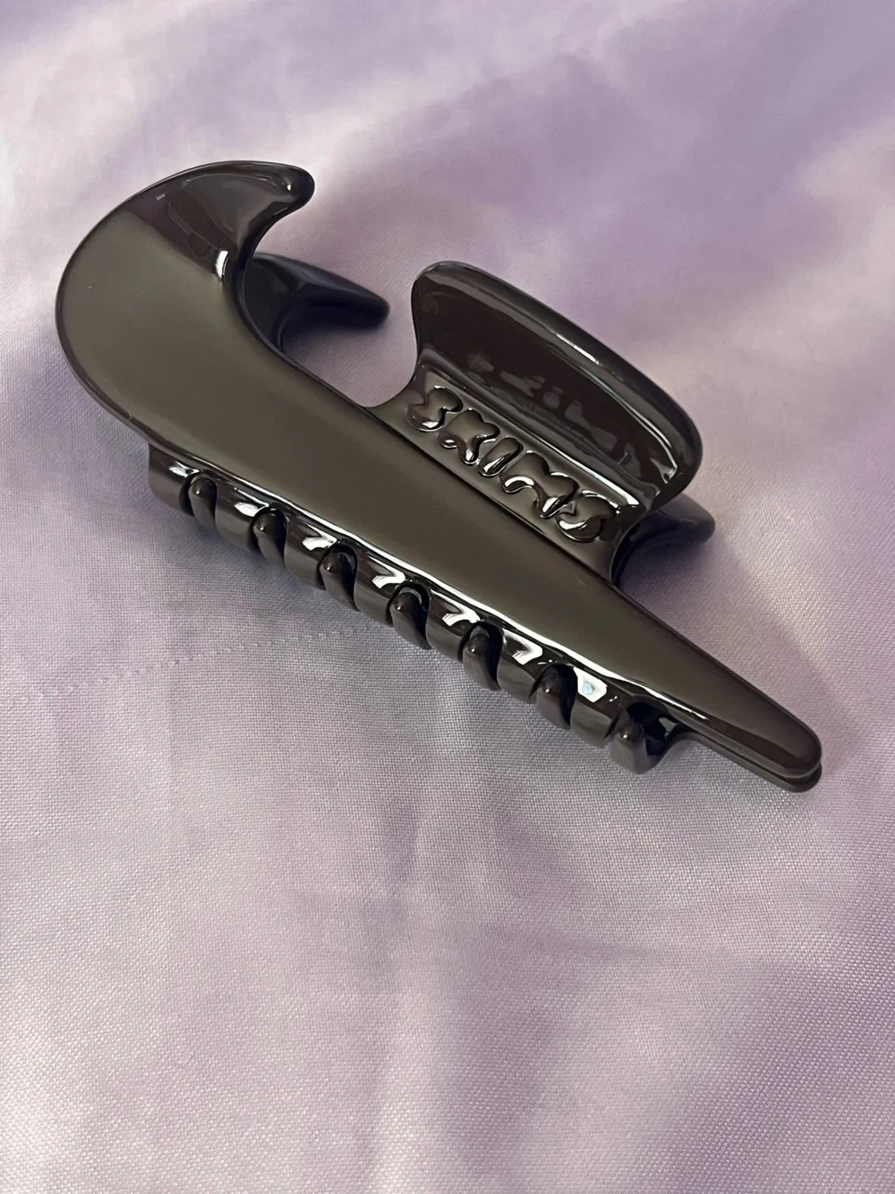 Nike/ Skims Black Hair Claw Clip - Sleek Everyday Hold